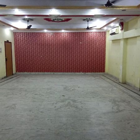 Hotel Kamal Lucknow Dış mekan fotoğraf