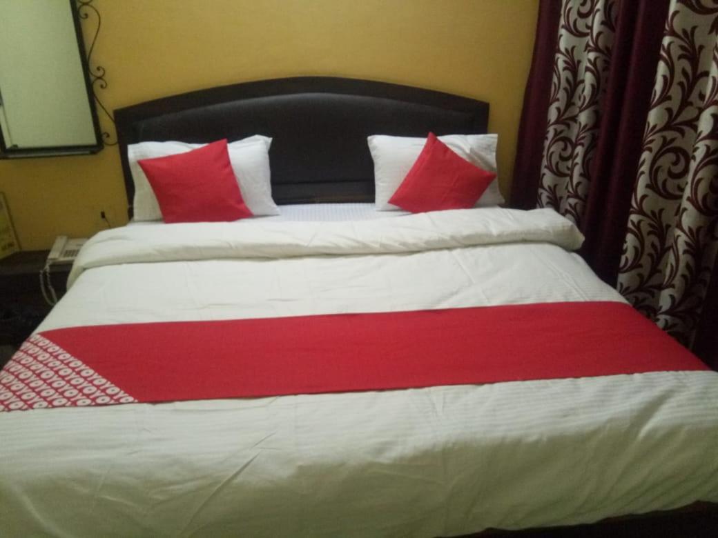 Hotel Kamal Lucknow Dış mekan fotoğraf